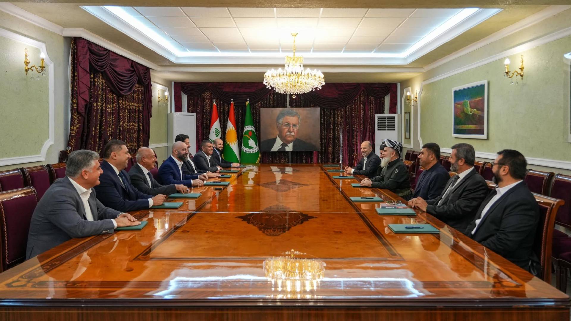 الرئيس بافل والاستاذ علي بابير يؤكدان ضرورة اتباع سياسة وطنية مسؤولة